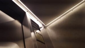 چراغ اظطراری آسانسور 